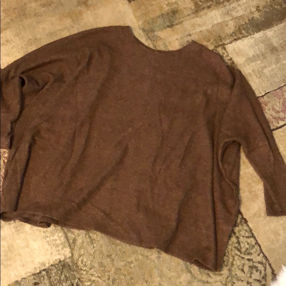 Simple brown sweater